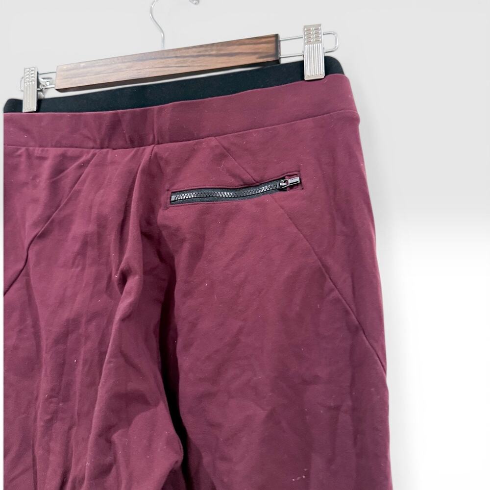 ATHLETA Women's Venice Pintuck Pant Tapered Pull-On Burgundy XS EUC - Picture 5 of 7